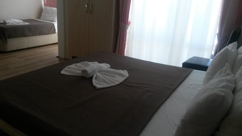 Winecity Hotel เดมเร ภายนอก รูปภาพ