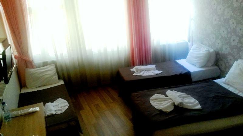 Winecity Hotel เดมเร ภายนอก รูปภาพ